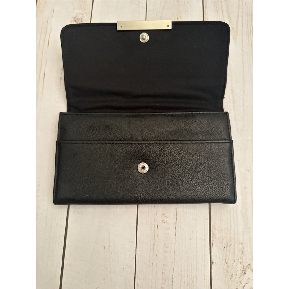 Tahari Black Womens Faux Leather Trifold Wallet Identity Protect Lining 8x5” EUC - Picture 5 of 6